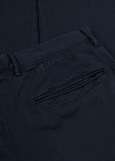 2000049649459-2-HW24-Men-Trousers-Incotex-Dantendorfer_791a0a47-f812-4572-9dbf-ce2cf0a676dd.jpg