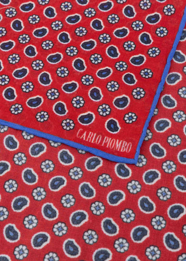 2000049762493-FS25-Dantendorfer-CarloPiombo-56_MEN_POCKETSQUARE_053d8773-1ba5-44d5-8fa6-858efeb90019.jpg
