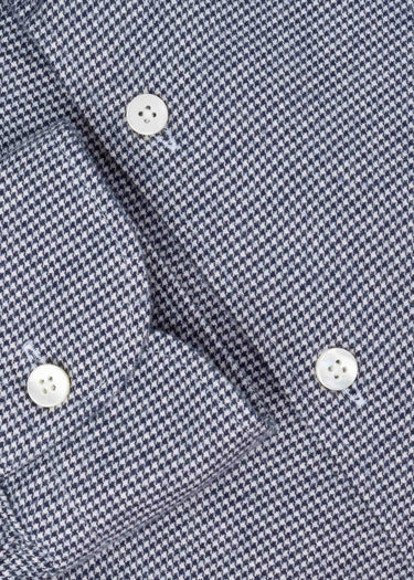 2000049875568-3-HW25-Dantendorfer-Dantendorfer-34_MEN_SHIRT_ef0f29b8-2e3a-482d-b3f7-8a756f69a4d8.jpg